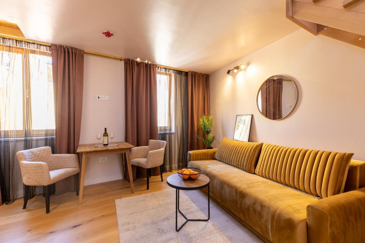 Jupiter Center Apartments Pula Buitenkant foto